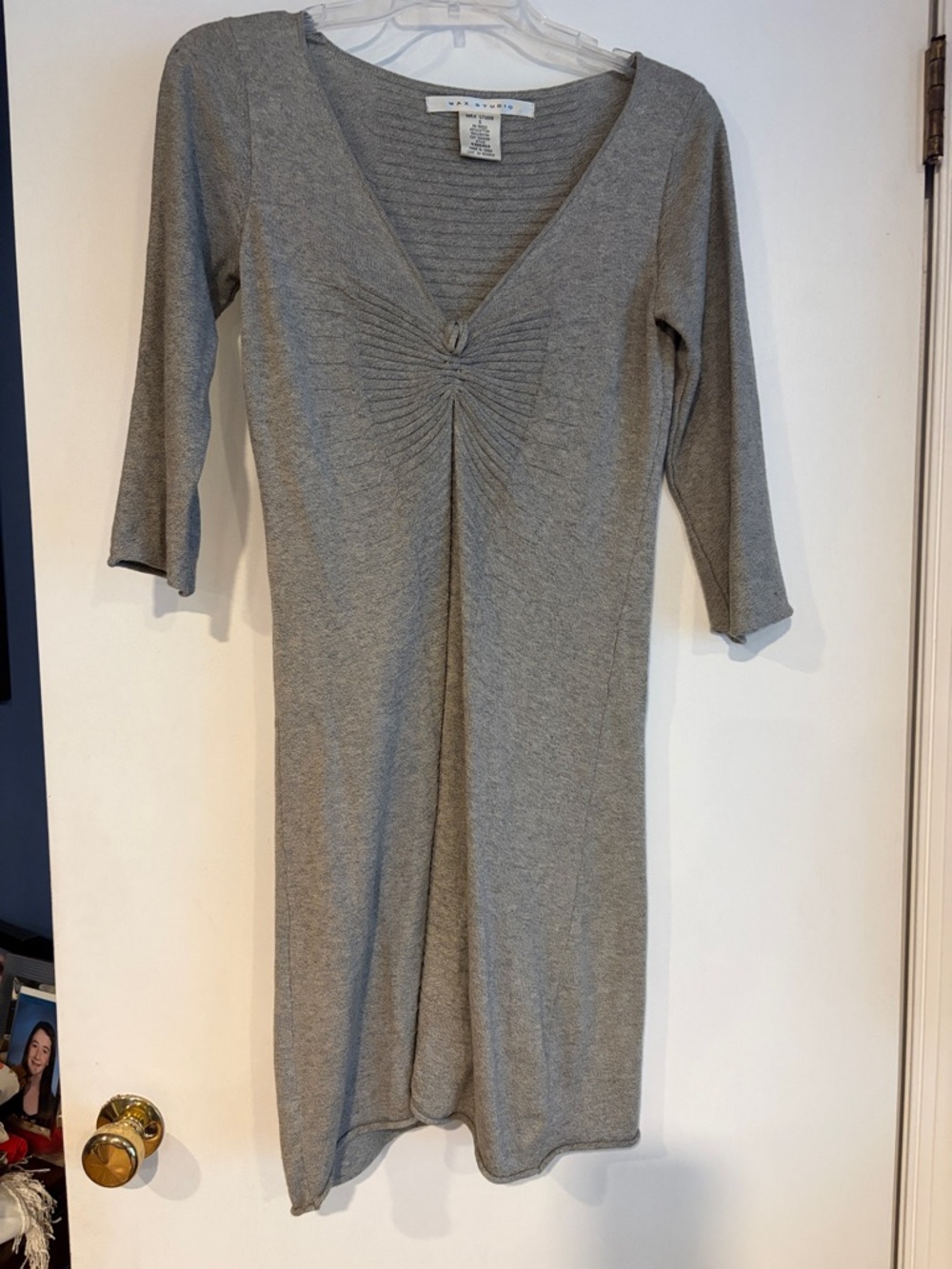 Max Studio Gray V-Neck Knit Midi Dress with Front Knot